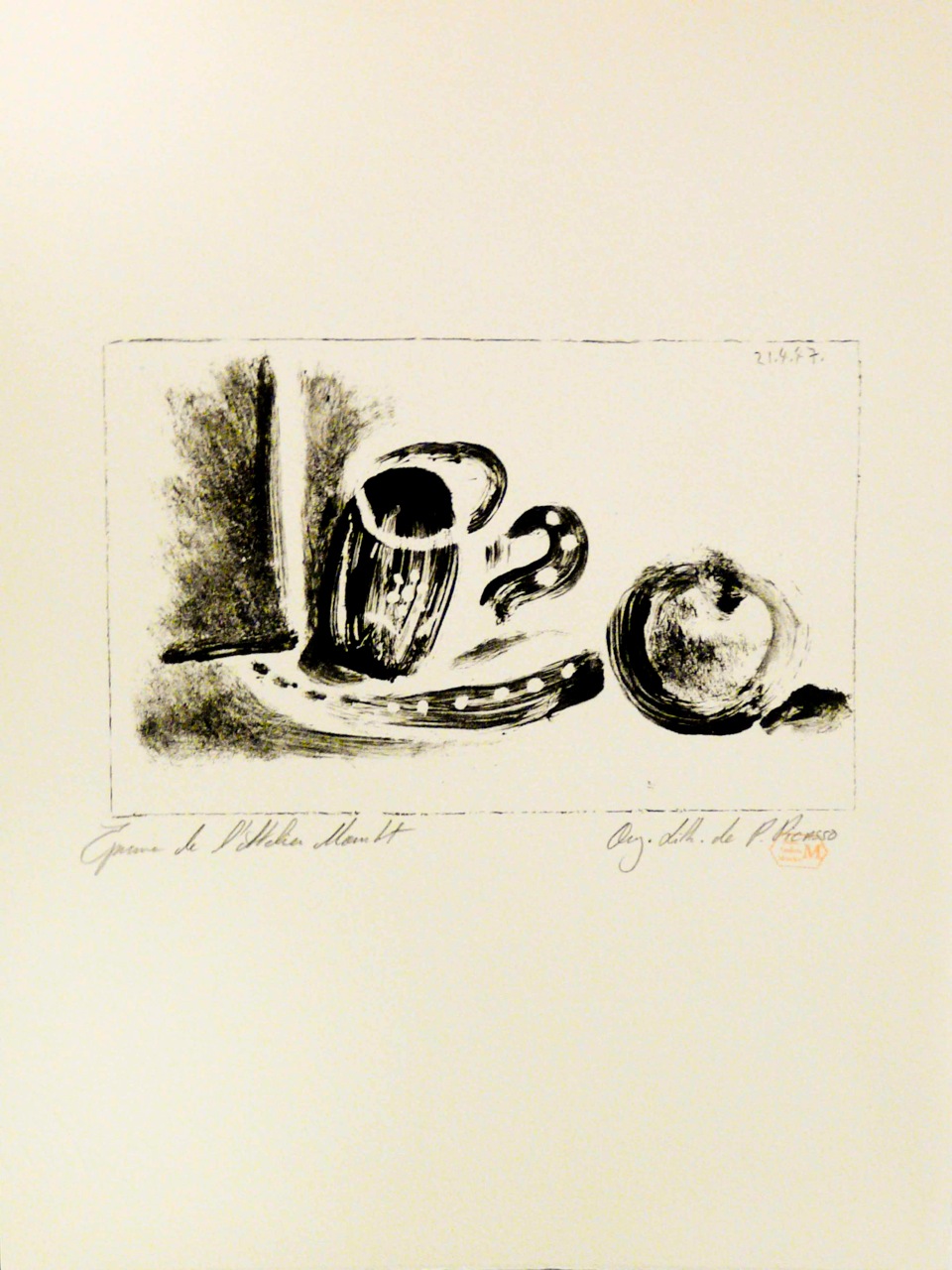 La Tasse et la pomme by Pablo Picasso at Les Yeux du Monde Art Gallery